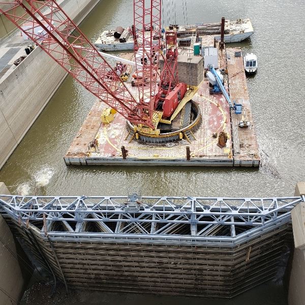 A tour of the lock and work being done at Alton